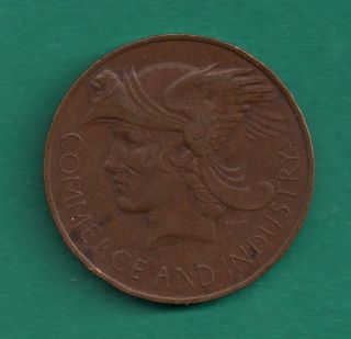 British Empire Exhibition 1924 Commerce & Industry Bronze Geatr Britain Medal photo