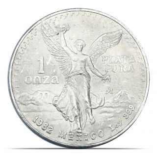 1982 Mexican Libertad 1 Troy Ounce.  999 Silver Coin Plata Pura 1 Onza (2103) photo