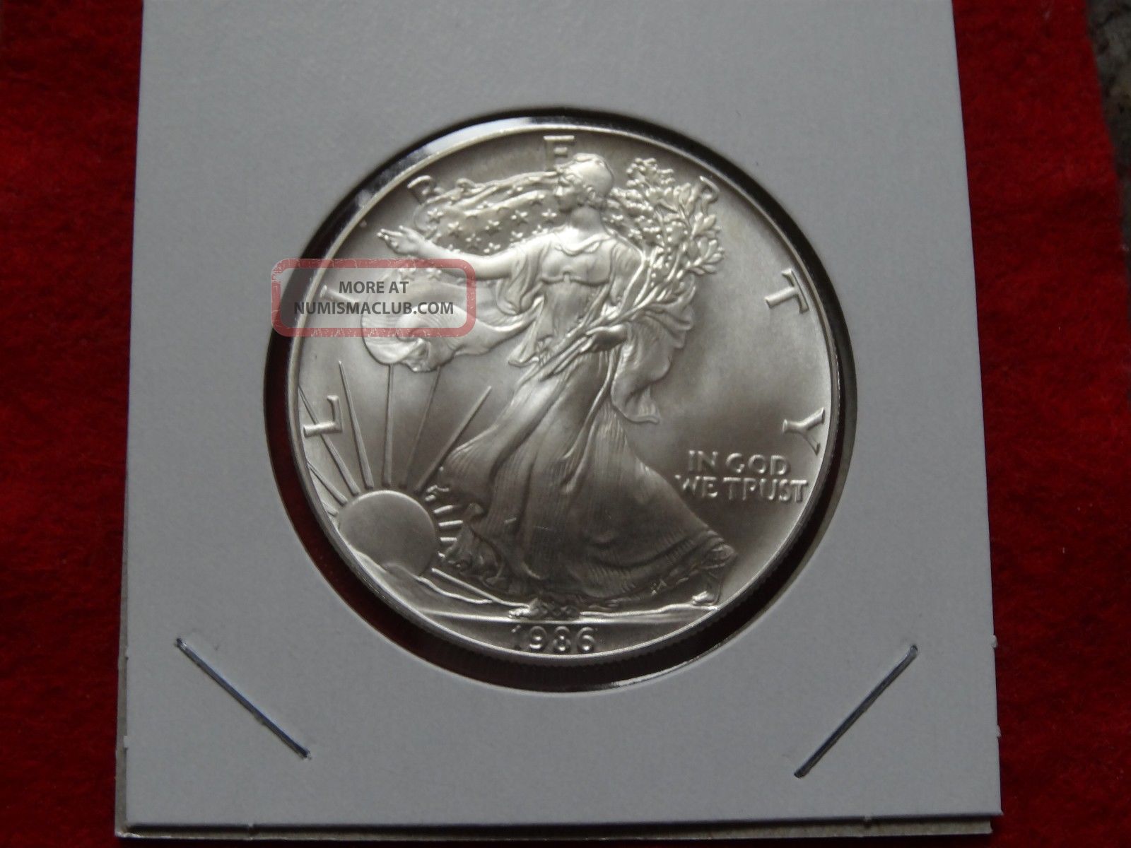 1986 American Unc, .  99.  9 Silver Eagle Dollar 44 Silver photo