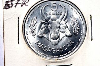1953 Madagascar 5 Five Francs Bu Coin. photo
