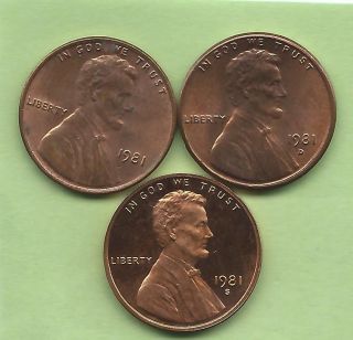1981 P.  D,  &sproof & Uncirculated Lincoln Memorial Cents.  Is Only $2.  07 photo
