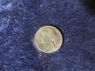 1985 - D Jefferson Nickel Vintage Monticello 5 Cents Coin - Flip photo