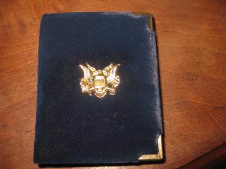 Gold 1/2 Oz.  American Eagle Or Buffalo Plush Gift Box With Plastic Crystal photo