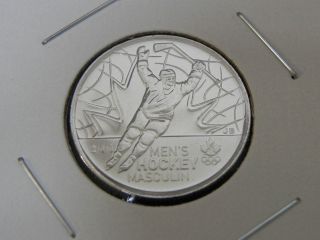 2009 Ms Unc Canadian Canada Men ' S Ice Hockey Quarter Twenty Five 25 Cent photo