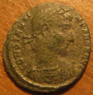 Ae 4.  Constantius Ii.  337 - 361 Ad.  2 Soldiers Reverse photo