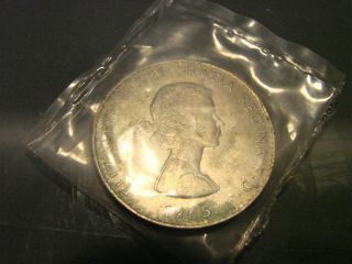 1965 Queen Elizabeth Ii Churchill Coin photo