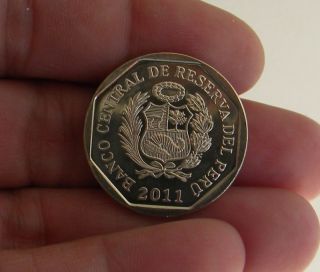 Gran Pajaten Serie Riquezas Del Peru 1 Nuevo Sol 2011 Coin 7 Circulated photo