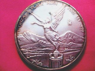 2002 - Pl 1oz Pure.  999 Silver Wings Of Liberty (libertad) Mexico=3653 photo