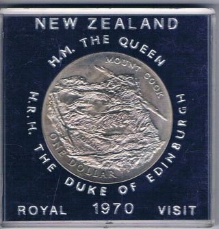 1970 Zealand Royal Visit Mount Cook Unc $1 One Dollar Crown photo