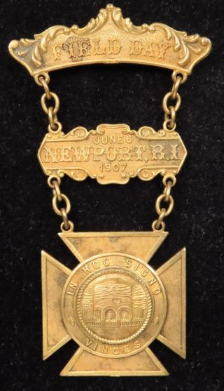 1907 Newport Rhode Island Field Day Medal Badge Pin photo