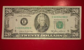 $20 U.  S.  A.  F.  R.  N.  Federal Reserve Note Series 1985 E60934398d photo