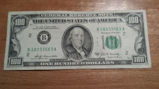 $100 U.  S.  A.  Frn Federal Reserve Note Series 1969a B18333563a photo