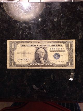 Rare Old 1935 - G U.  S.  Blue Seal $1 One Dollar Bill Silver Certificate Error? photo