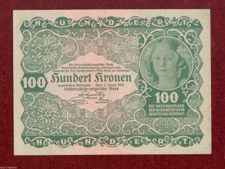 Austria Imperial Bank Note Of 100 Crown Kronen 1922,  Serie 1027 photo
