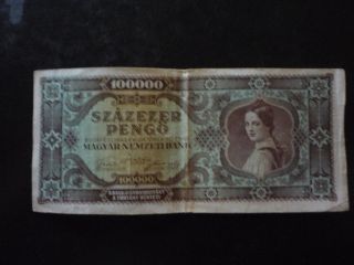 Hungary - 100 Thousand Pengo Banknote 1945 photo