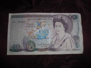 20 Pounds Bank Of England English Banknote photo