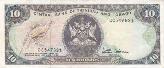 Trinidad & Tobago: 10 Dollars,  Nd (1985),  P - 38d (signature 7) photo