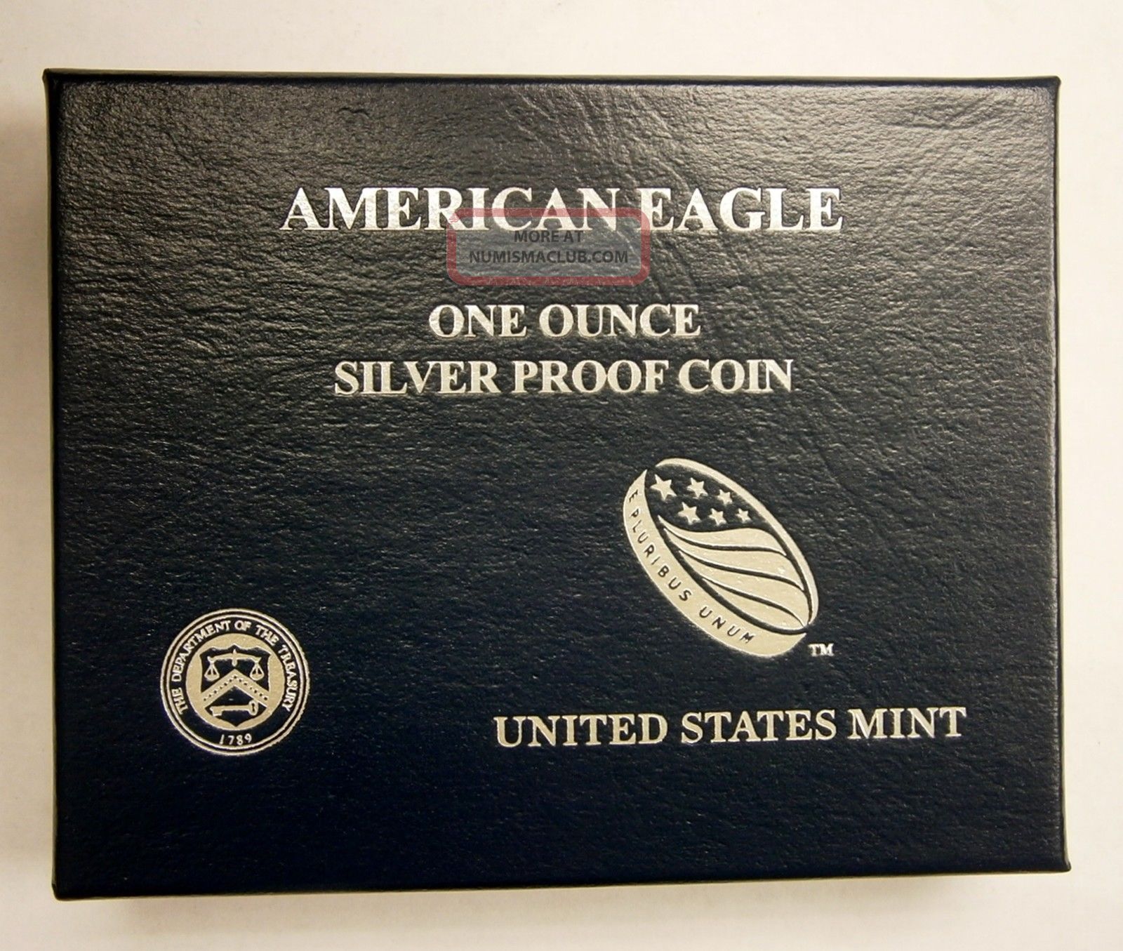 1 Troy Ounce Of Fine Silver 999 2013 American Silver Eagle Dollar 1 Troy Ounce 999 Fine Silver+ Box +coa