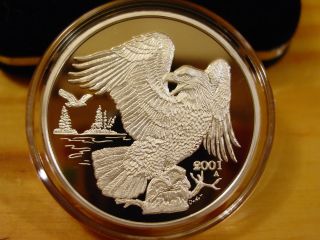 Alaska 2001 Eagle Crest.  999 Silver Proof 1 Troy Oz Medallion photo