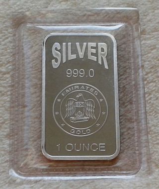 1 Oz.  Emirates Gold 999,  0 Fine Silver Bar 
