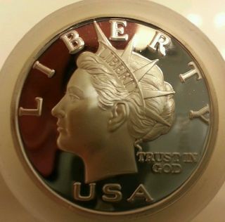 2000 Liberty Norfed $10 1 Ounce.  999 Silver Bullion Round Full Torch Type 6 photo