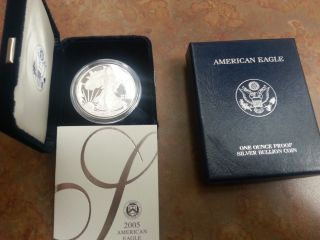 American Eagle One Ounce Proof Silver Bullion Coin 2005 West Point photo