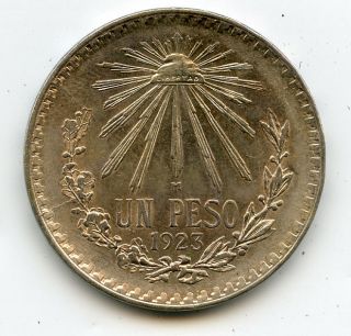 1923 1 Un Peso Silver Coin 0.  720 Mexico photo