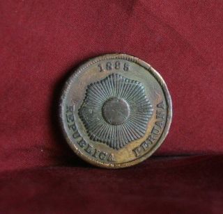 1895 Peru 2 Centavos World Coin Km188.  2 Radiant Sun Star Dos Cents Peruana photo