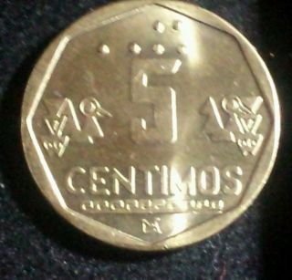 Peru 5 Centimos,  1998.  Lima Mark.  (c - 14) photo