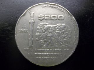 1985 200 Pesos Mexican World Coin Circulated photo