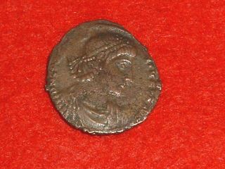 Constantius Ii (a.  D.  337 - 361) Bronze Centenionalis Authentic Roman Coin photo