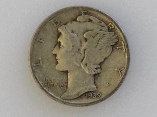 1939 - P Mercury Dime 90% Silver U.  S.  Coin D6358 photo