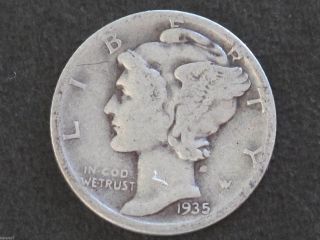 1935 - D Mercury Dime 90% Silver U.  S.  Coin D6378 photo