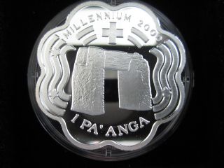 Tonga Pa ' Anga,  1999,  Millennium 2000 photo