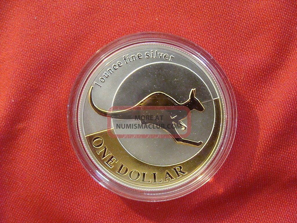 2004 - Rare Australian Silver/gold Plated Bounding Kangaroo Australia photo