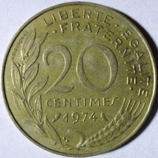 M31 Coin 20 Centimes 1974 France photo
