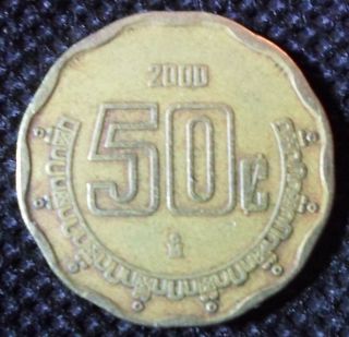 C38 Coin 50 Centavos 2000 Mexico photo