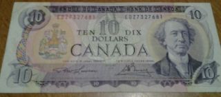 Bank Of Canada $10 Bill 1971 Edz7327681 Lawson/bouey photo