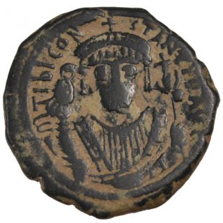 Bysantine Empire,  Tibere Ii Constantin,  Follis photo