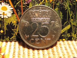 1978 Netherlands 25 Cents Conic Coin Feature: 
