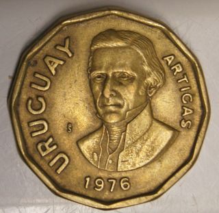 Uruguay - Nuevo Peso - 1976 - Cud Errors In 