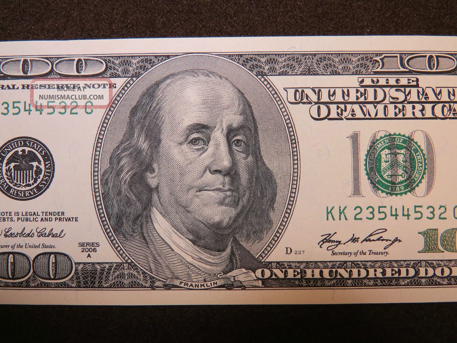 100 Долларов 1996. Бенджамин Франклин фото на 100 долларах. Сколько стоит 100 долларов. Нашел 100 долларов
