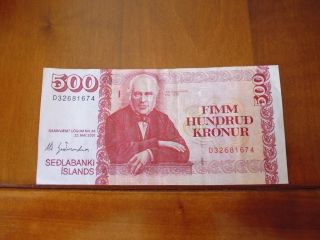 Iceland Banknote 500 Kronur L.  2001,  