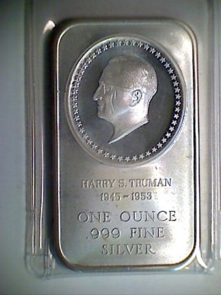Silver Bullion Bar : Harry S.  Truman Motif,  1oz Pure Silver,  Madison photo