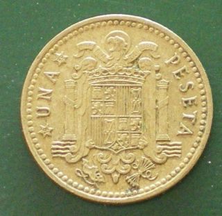 Spain Espana 1966 Una Peseta Coin.  See All My Other Items.  008 photo