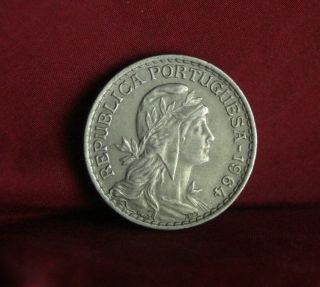 1964 Portugal 1 Escudo World Coin Rare Liberty Cap Wreath Shield Km578 photo