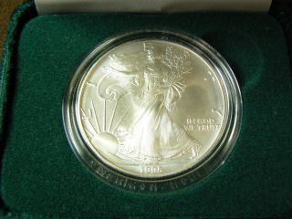 1995 American Silver Eagle 1 Oz. .  999 One Dollar U S Coin,  Walking Liberty photo