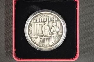 2014 Canada $20 Silver 75th Anniversary Of First Royal Visit 1 Oz.  9999 Fine photo