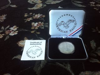 American Eagle 1 Oz Silver Bullion Coin - 2004 Silver Eagle With photo