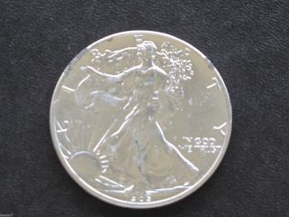 1989 American Silver Eagle.  999 Silver Dollar U.  S.  Coin D4849 photo